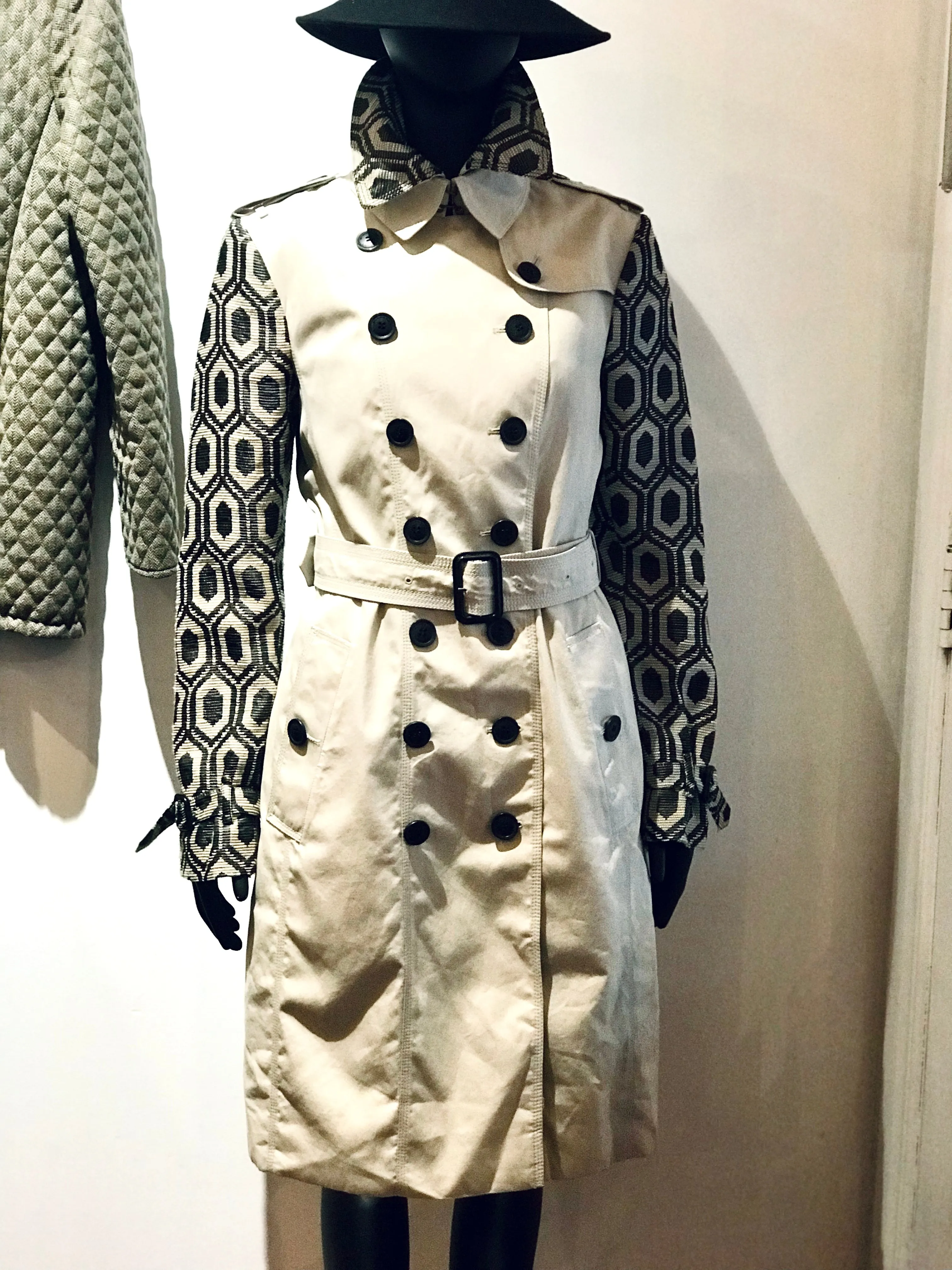 Burberry Coat Jacquard Sleeves