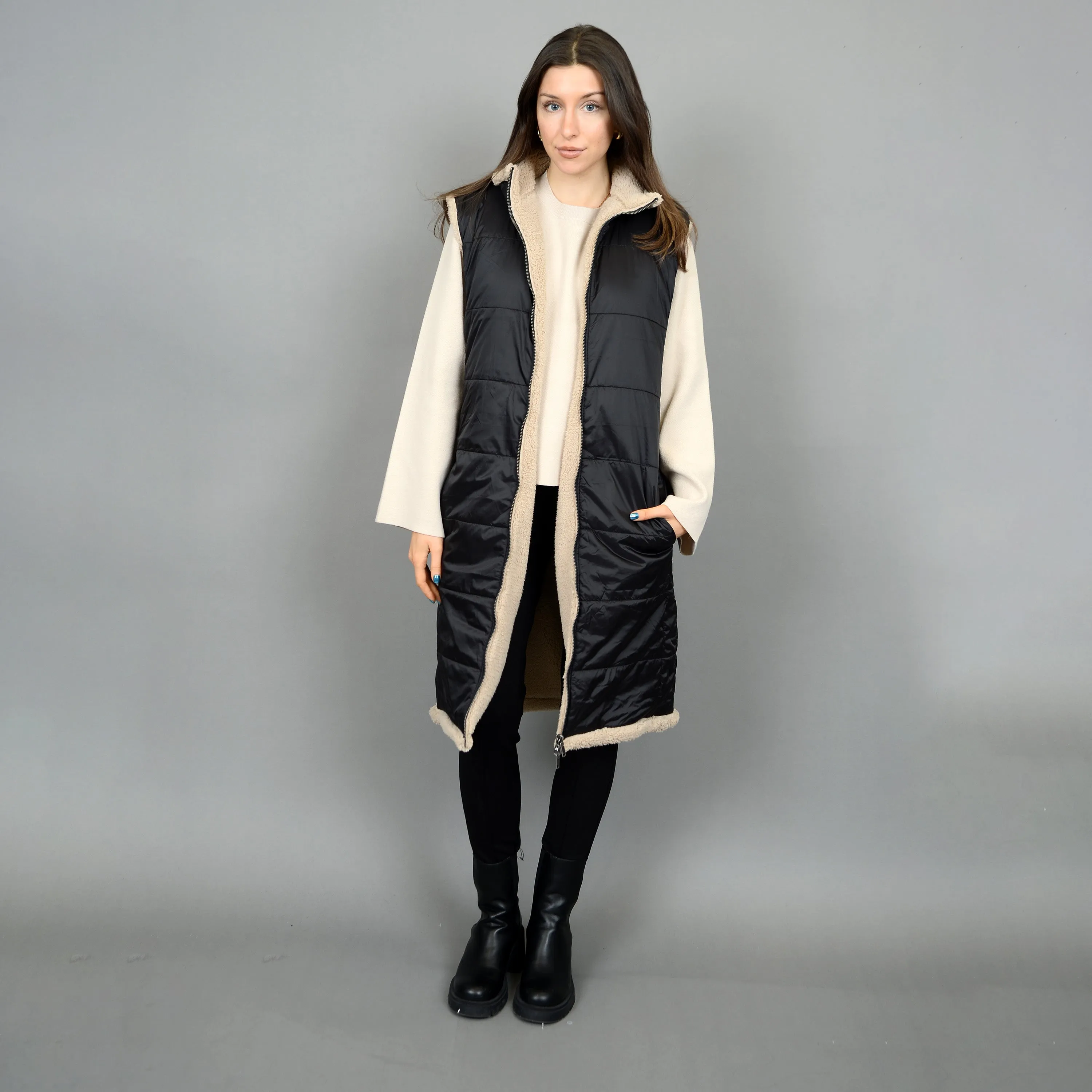 LeBlanc Reversible Long Vest Black