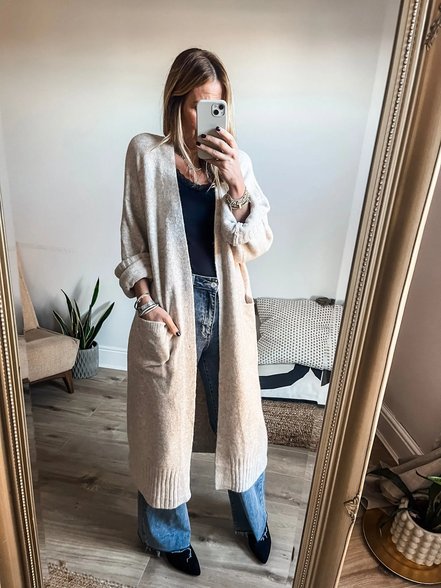 Long Pocket Front Knit Cardigan