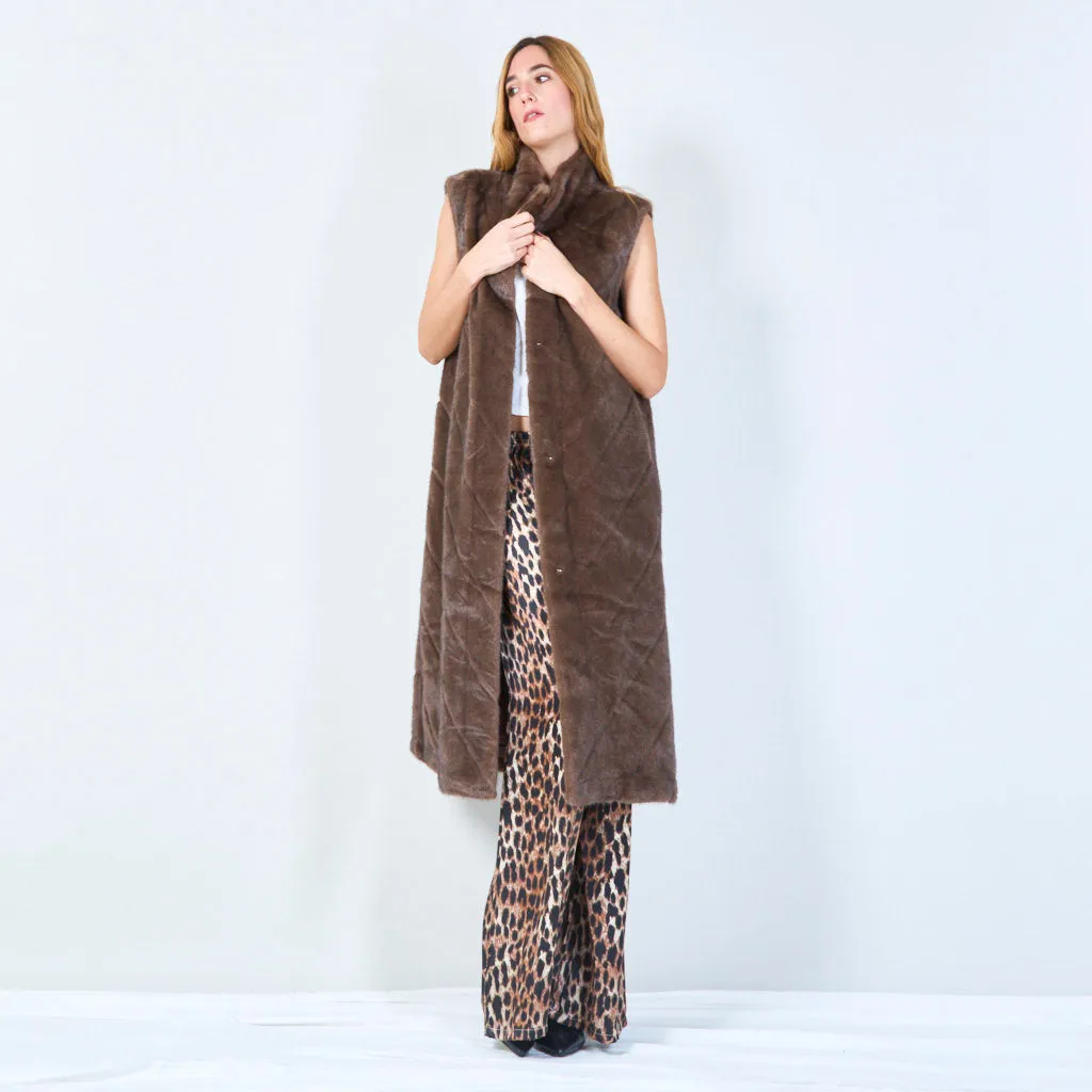 Long quilted faux fur vest wholesale