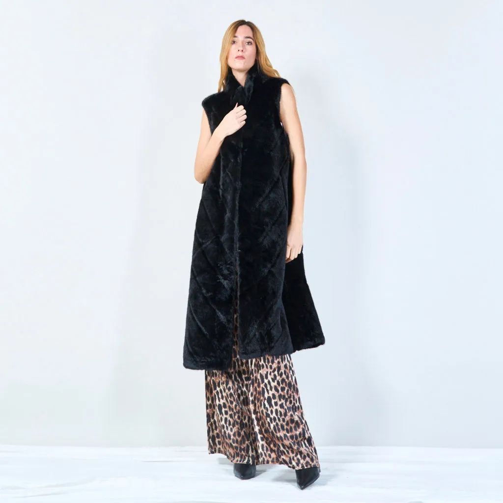 Long quilted faux fur vest wholesale